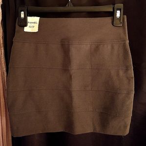NWT Aeropostale brand banded skirt size XS